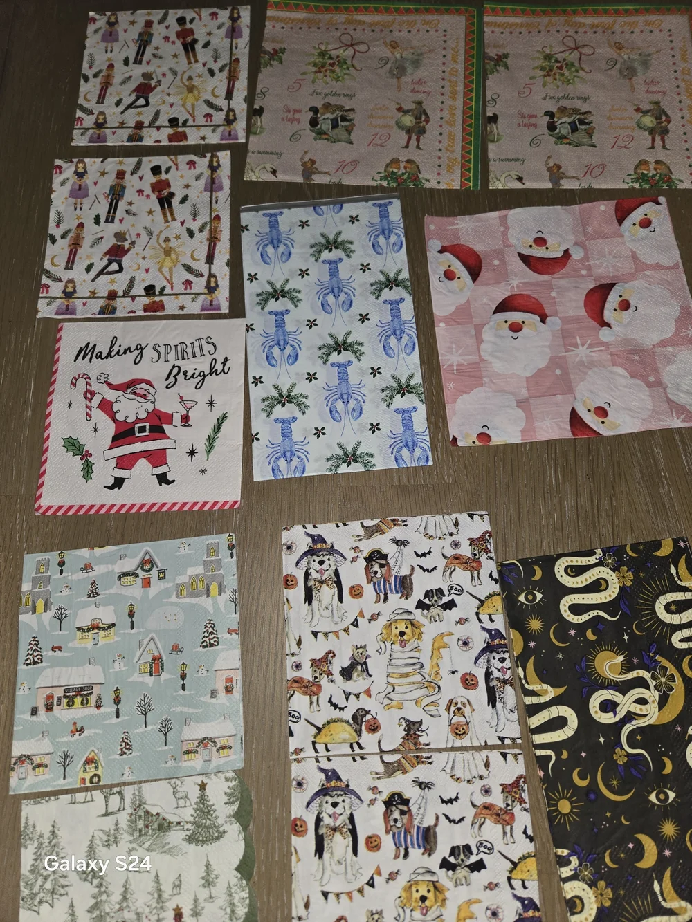 Paper Napkin Lot Of 27 For  Decoupage Halloween Dogs Fall Christmas